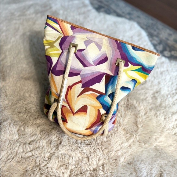 Missoni Handbags - Missoni Multicolor Abstract Bucket leather canvas Shoulder Bag